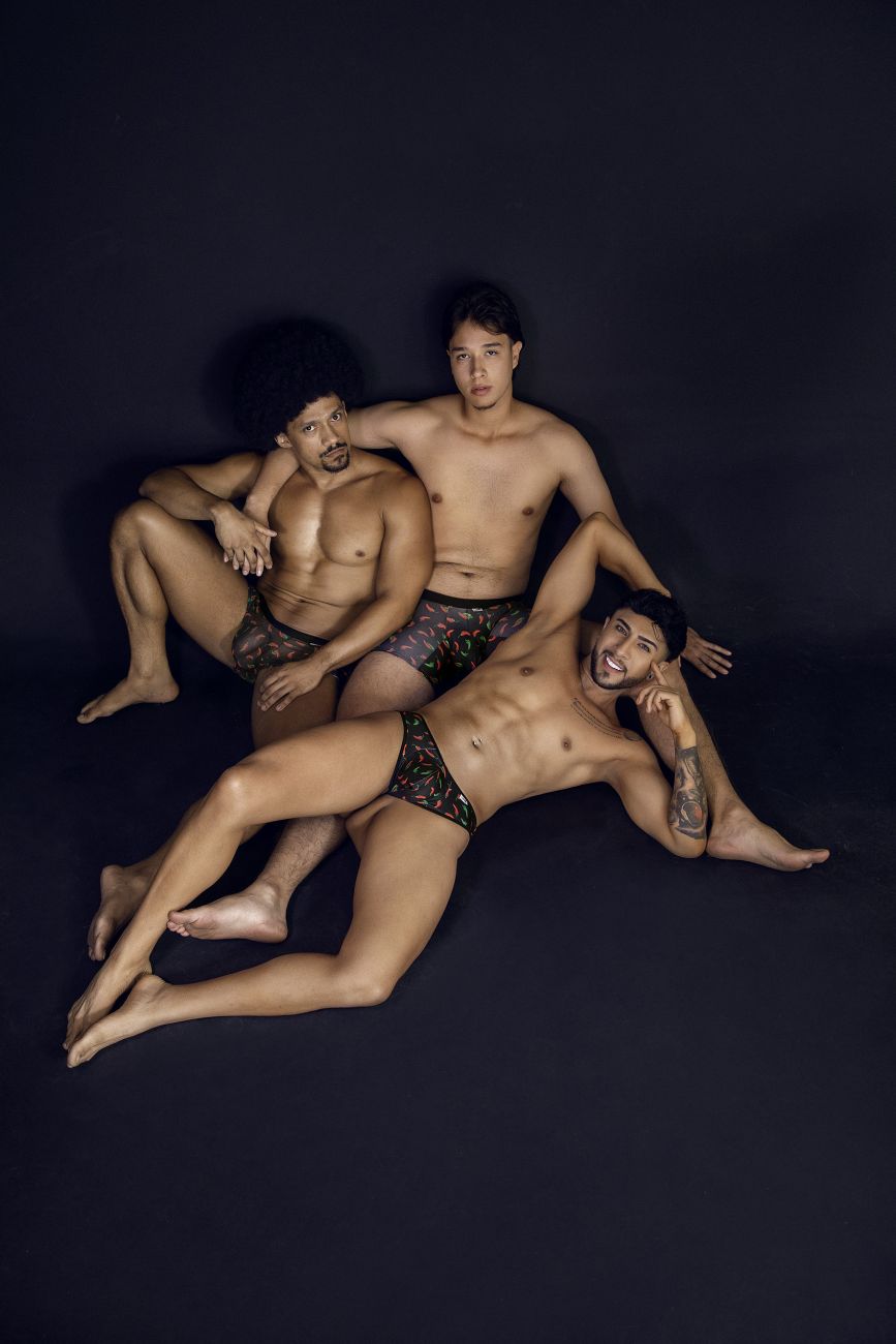 CandyMan 99875 Mens Breathable Mesh Chilli Pepper Thongs  Black Print Plus Sizes